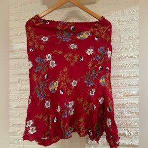 Vintage 90’s asymmetrical Flowy skirt with yin yang and flowers. Cute!